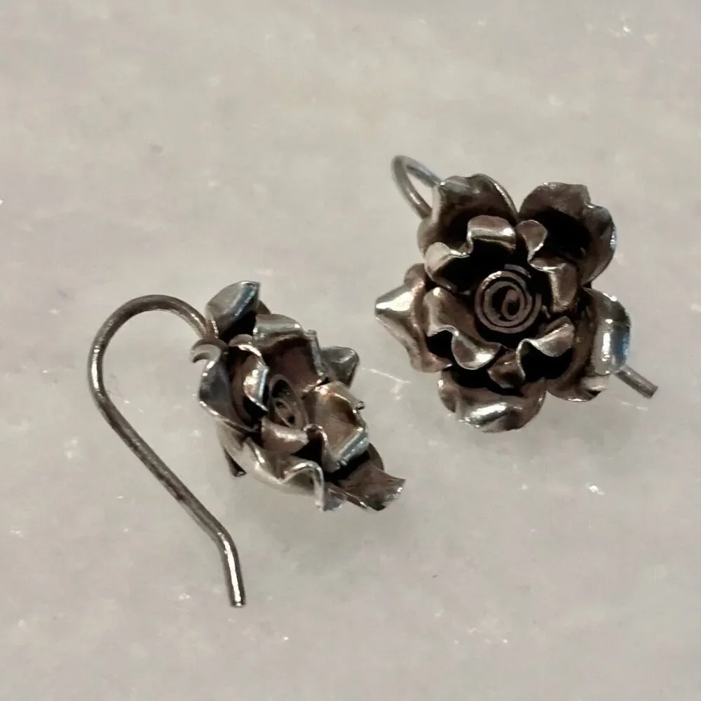 NWT Solid Sterling Silver Rose Flower Hook Drop Pierced Earrings Silver OS